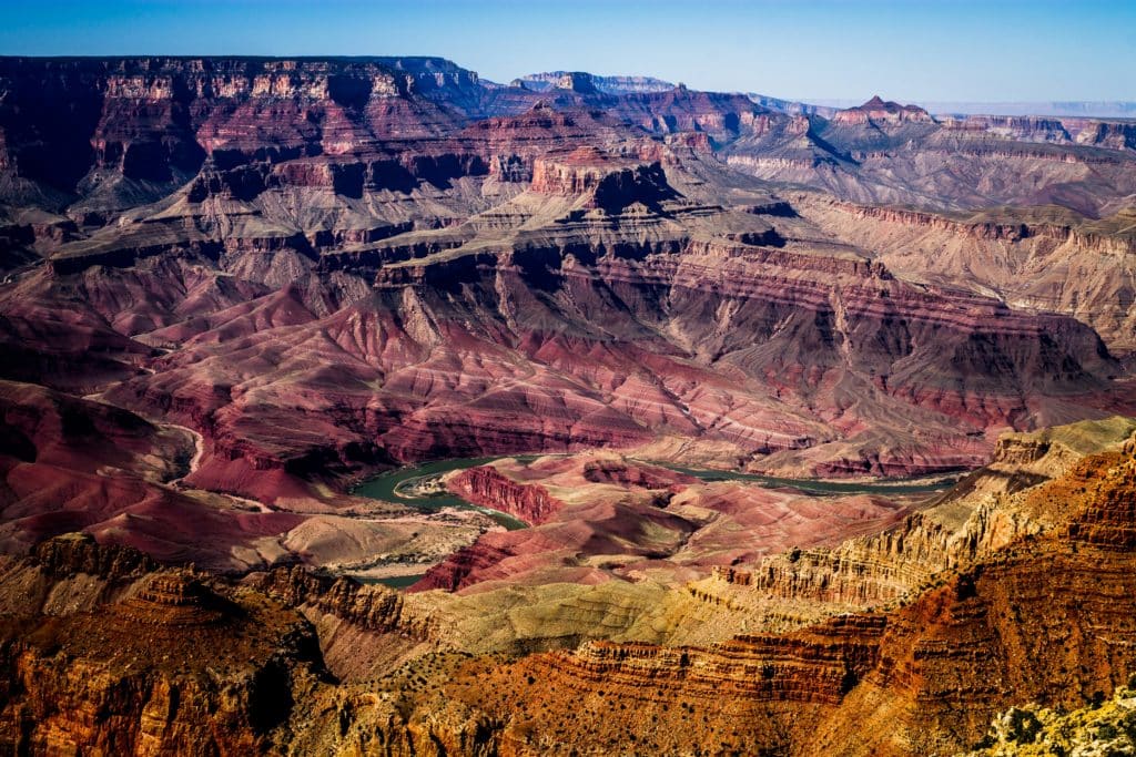 na temu Nacionalni parkovi Amerike nezaobilazno je spomenuti Grand Canyon