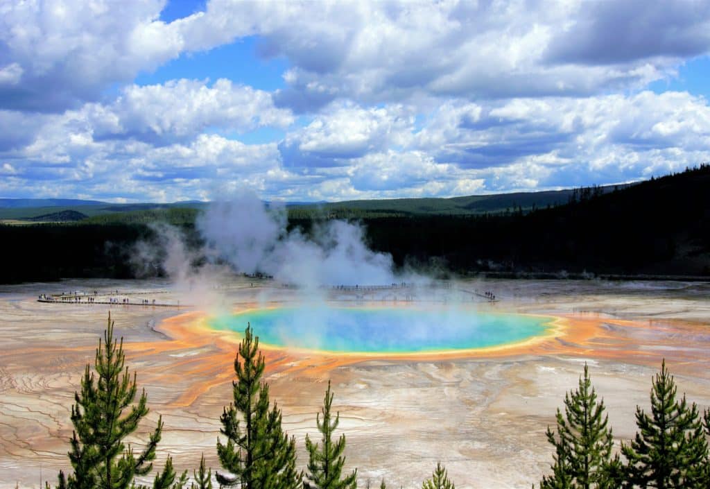 u kategoriji Nacionalni parkovi Amerike, Yellowstone je jedan od najpopularnijih