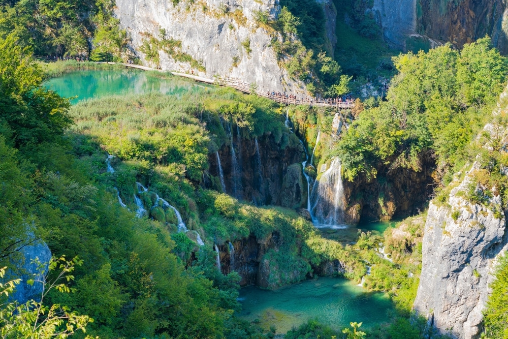 Plitvička jezera imaju podzemne rijeke koje oblikuju njihov krajolik