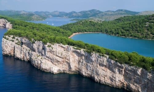 Park prirode Telašćica: Stepenasti klifovi i skrivena jezera